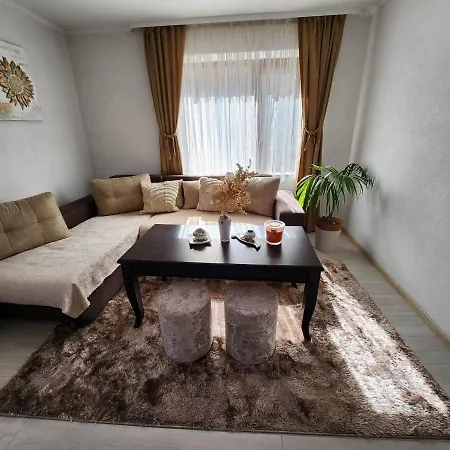 за гости криси гр. 아파트