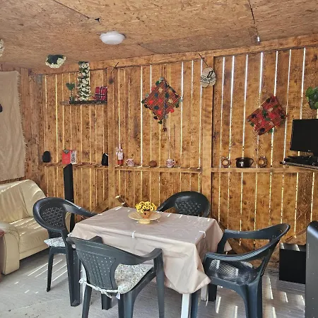 за гости криси гр. Девин