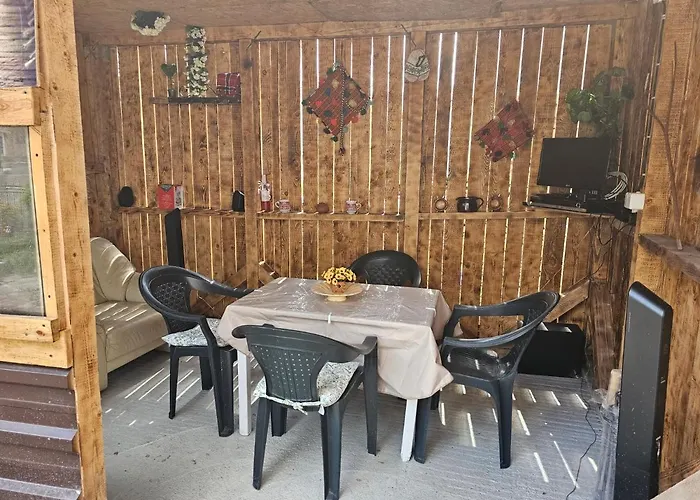 за гости криси гр. Dewin